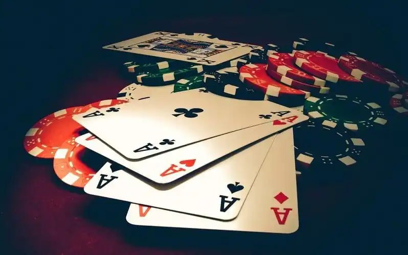 Capsa Banting card table layout on coloksgp slot